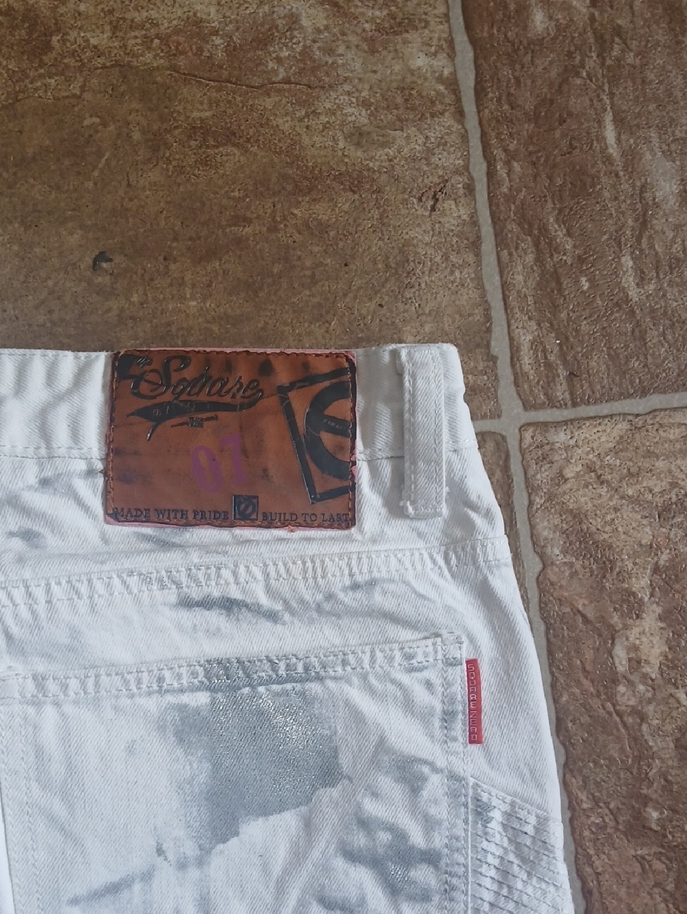 Euc Square Zero White Moto Jeans Distressed With Zipper Size 38 View 6